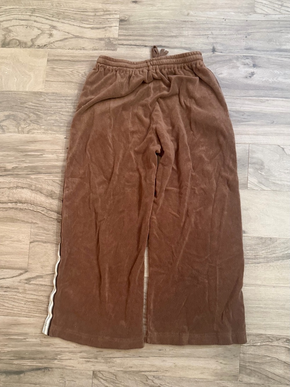 Liido Chocolate Wide-Leg Track Pants with Side Stripes Size S - Picture 7 of 7